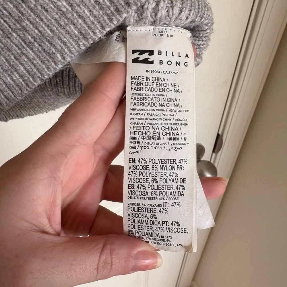 Billabong It's Me Sweater - Picture 5 of 5